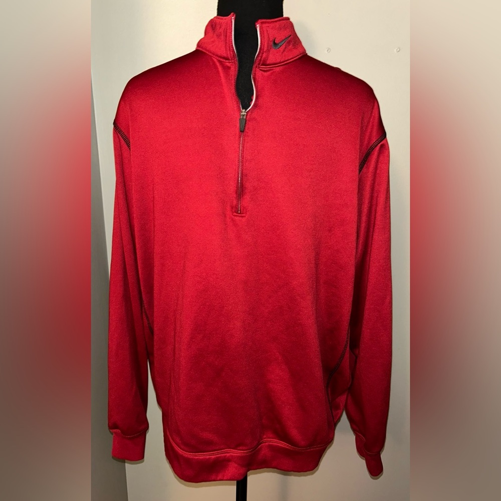 Nike Golf Therma-fit 1/4 zip lightweight fleece. Mens medium. Crimson dark red